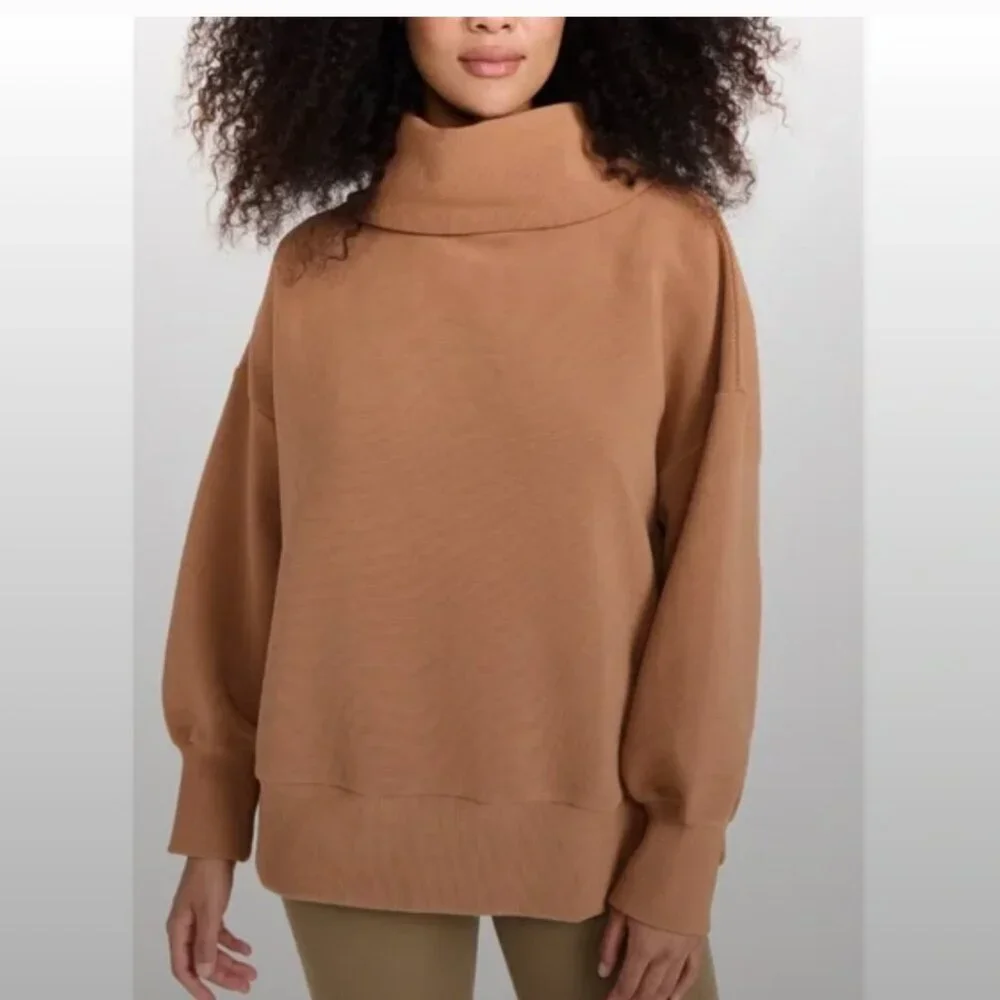 Varley Tan Sweatshirt XXS - Picture 2 of 3